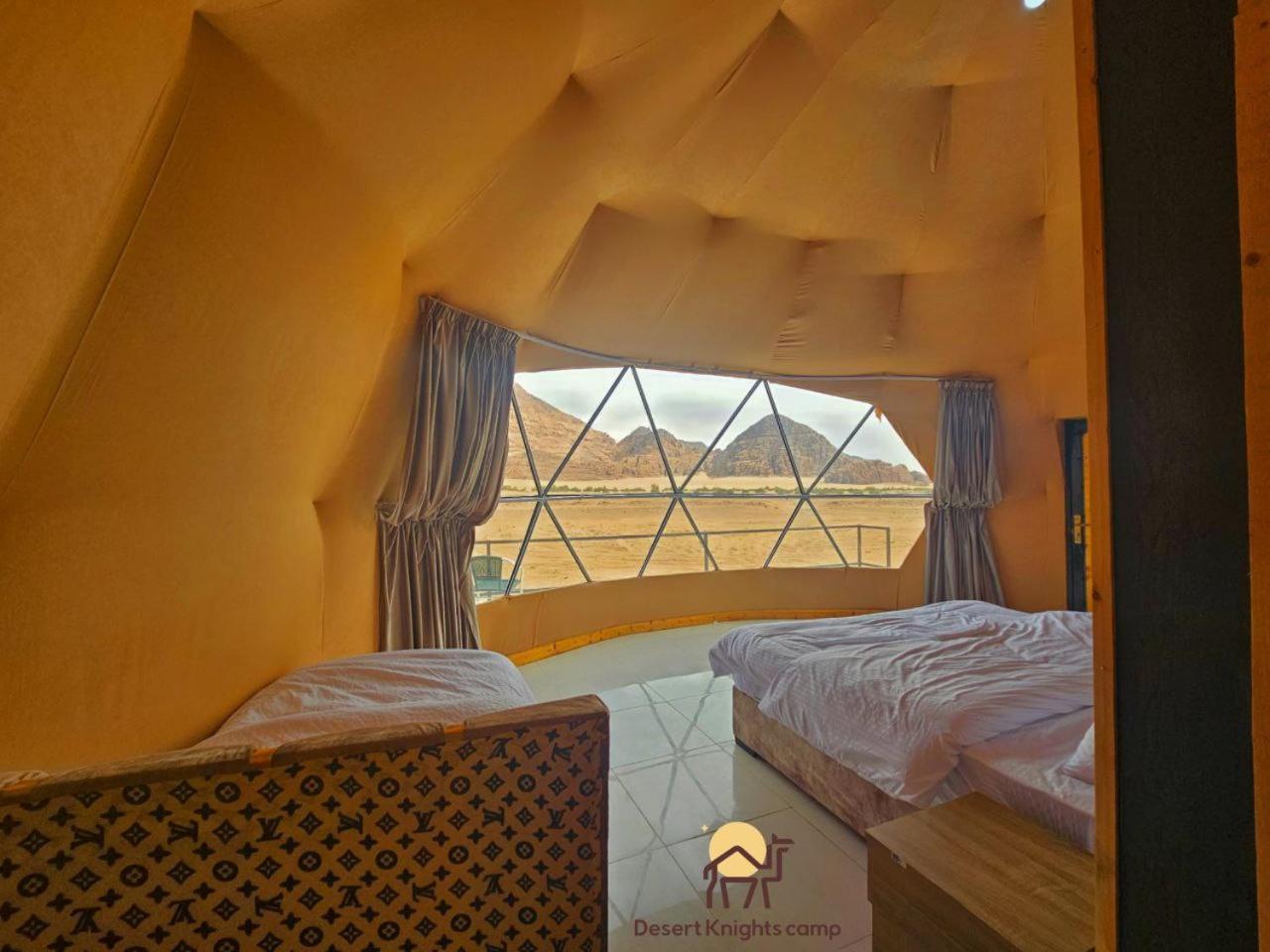 Hotel Desert Knights Camp Wadi Rum Esterno foto